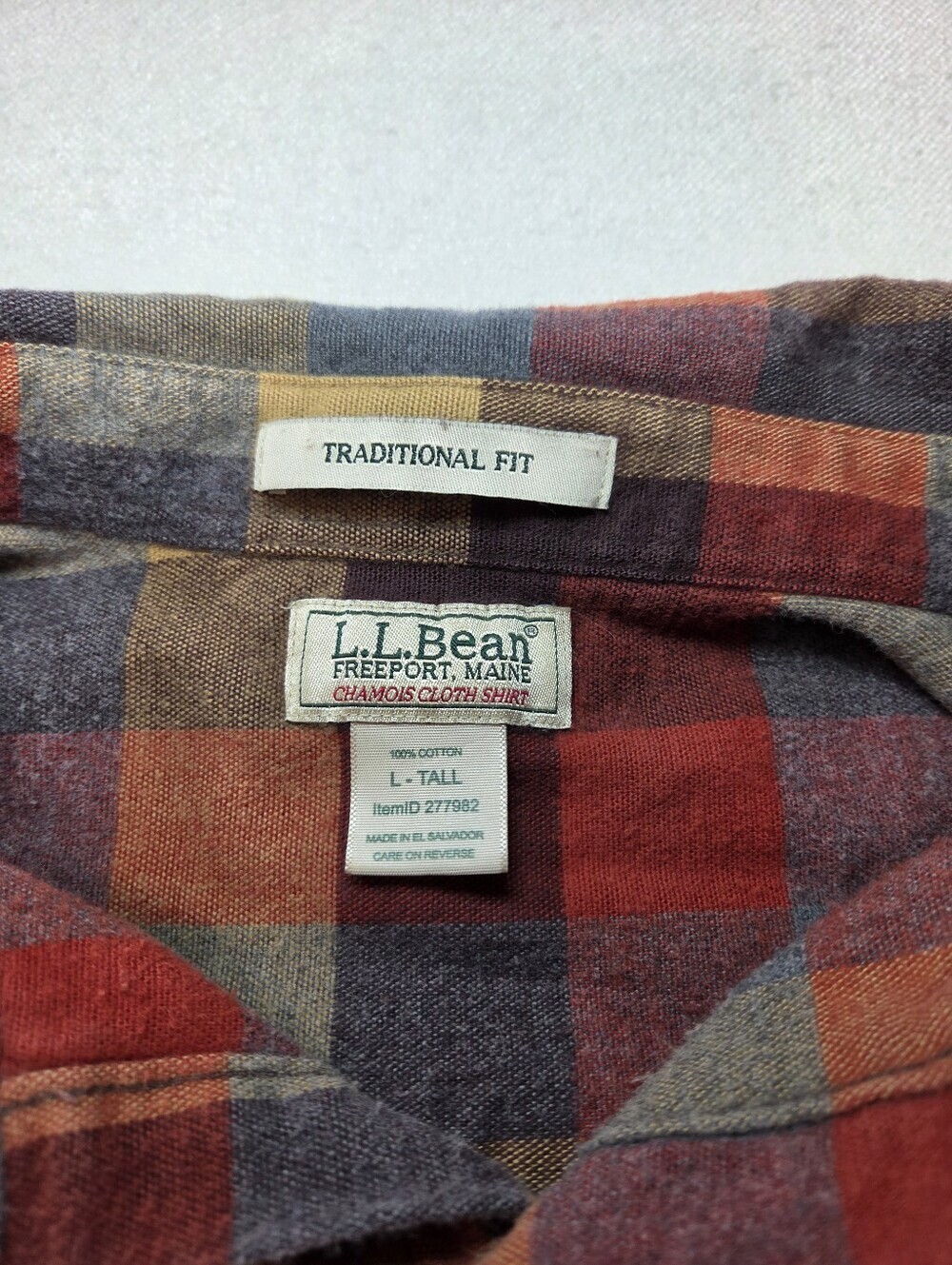 L.L.Bean Chamois Cloth Flannel Shirt LT Plaid - Picture 3 of 7